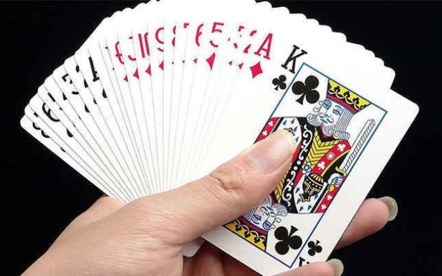 3 cách ghi nhớ 52 lá bài Tây