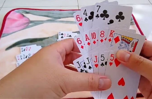 Cách xếp bài để chơi Mậu Binh xuất sắc